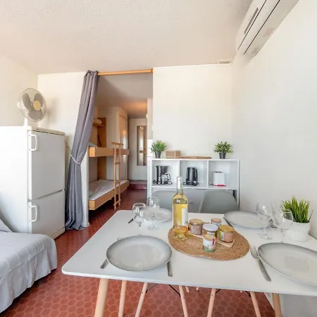 Port Nautile-5 By Interhome